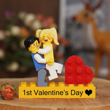 Customize a special gift for your love for Valentine's Day 2025!