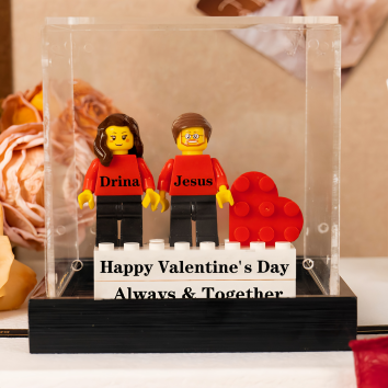 Customize a special gift for your love for Valentine's Day 2025!