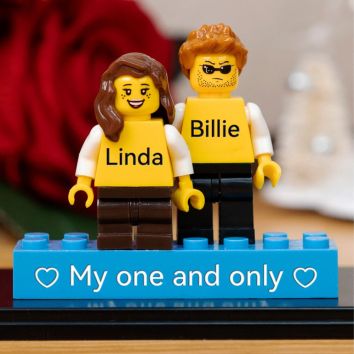 Customize a special gift for your love for Valentine's Day 2025!