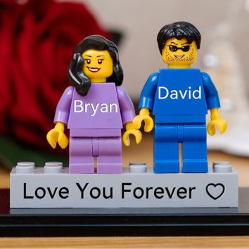 Customize a special gift for your love for Valentine's Day 2025!