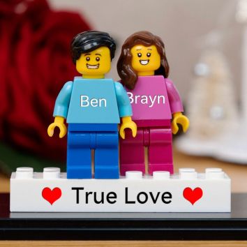 Customize a special gift for your love for Valentine's Day 2025!