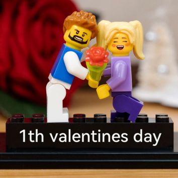 Customize a special gift for your love for Valentine's Day 2025!